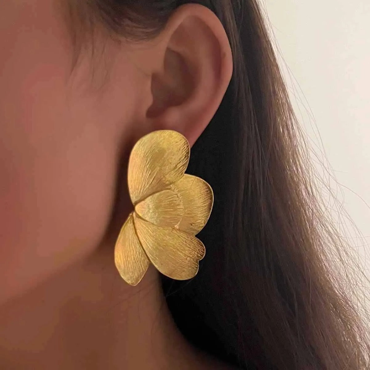 Flower Gold Earrings